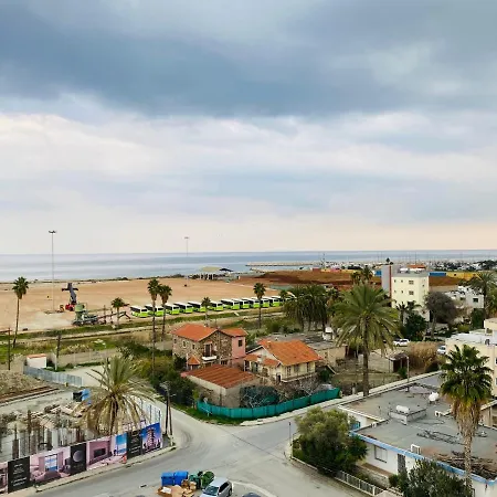 Panoramic Seaside Getaway, 2-br Penthouse