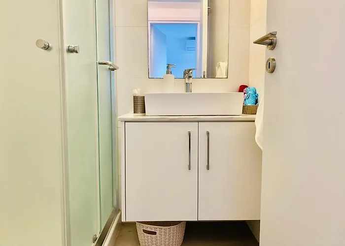 Apartmán Panoramic Seaside Getaway, 2-br Penthouse